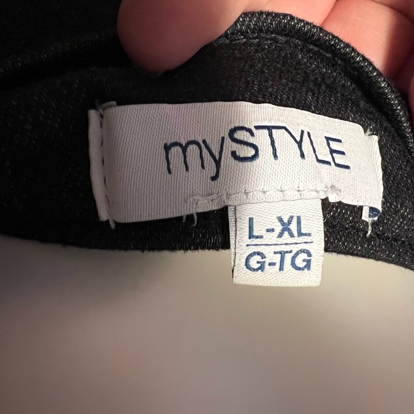 Denim short - Picture 7 of 7